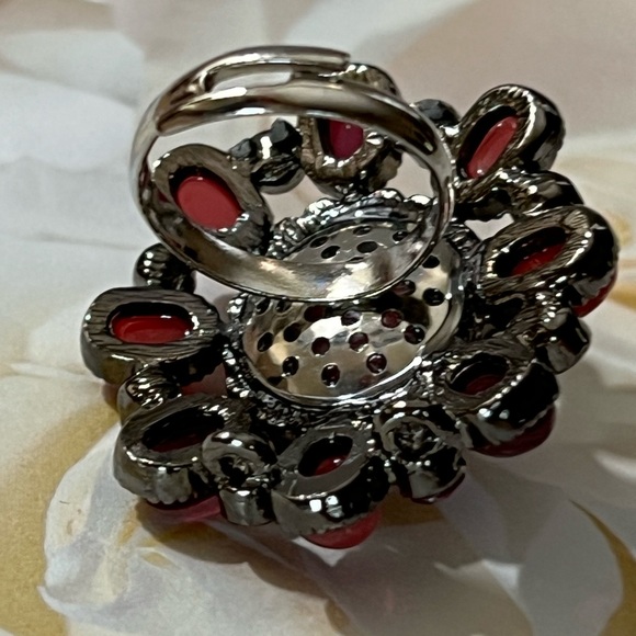 🌺🌸 Pink statement ring 🌺🌸 - Picture 4 of 10